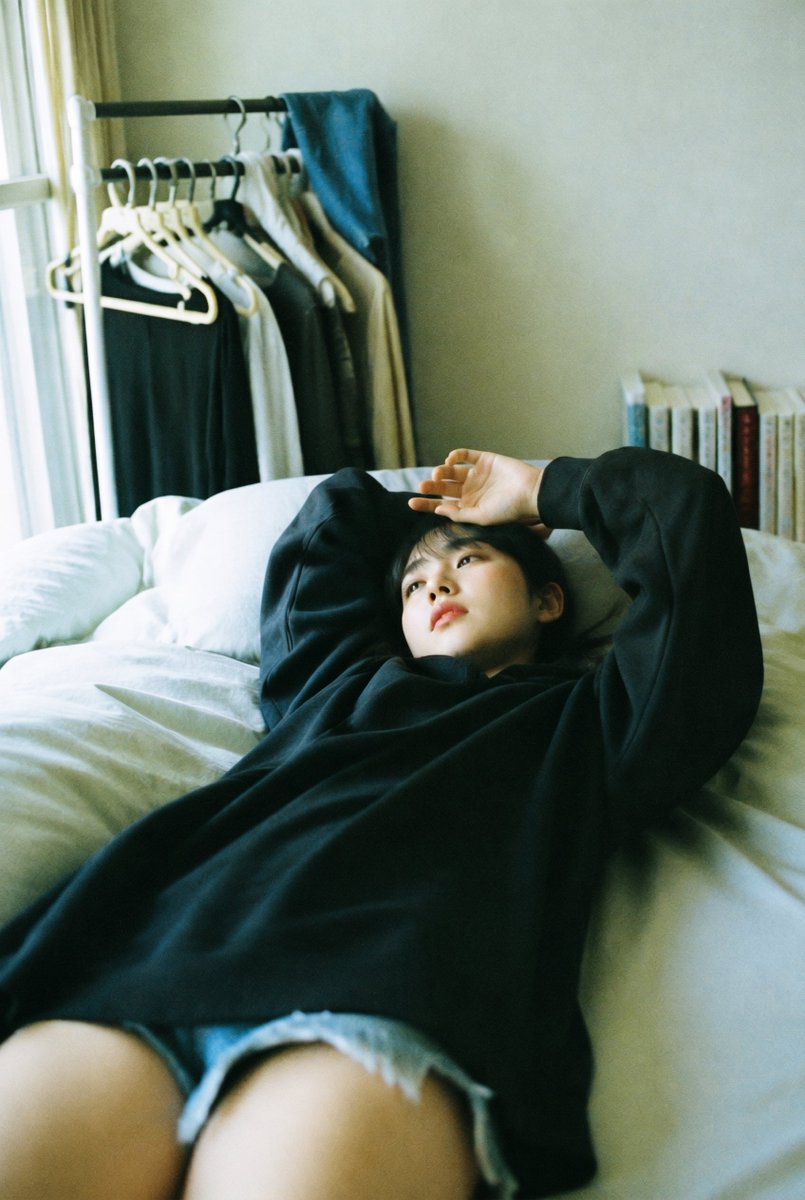 Minimalist Bedroom Lifestyle Photo — Sora 2 Prompt