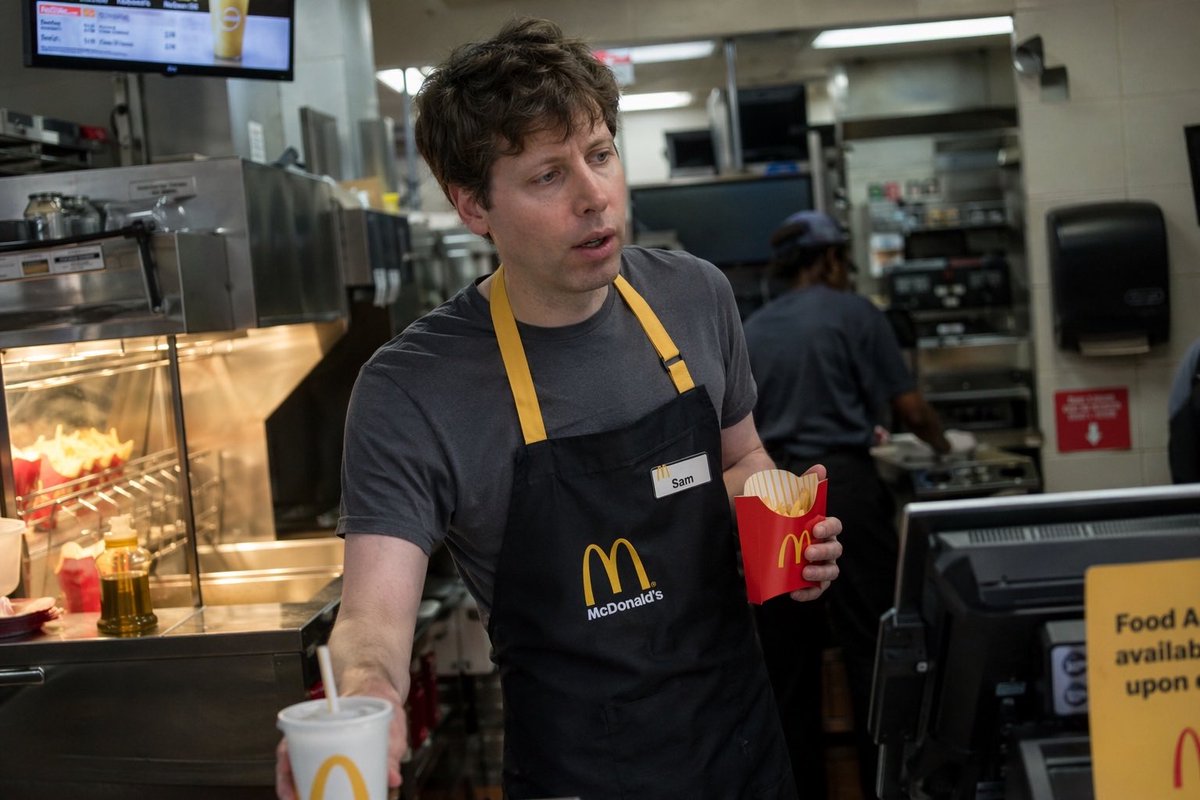 Realistic Celebrity Fast Food Candid — Sora 2 Prompt