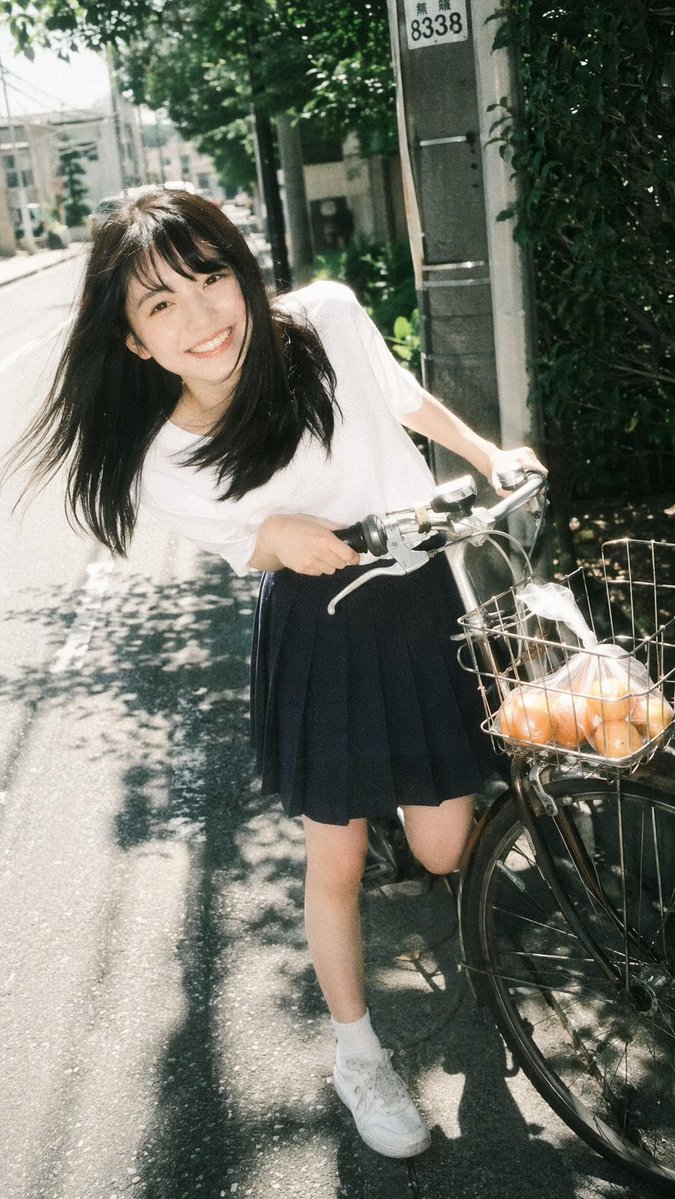 Vintage Film Bicycle Portrait — Sora 2 Prompt