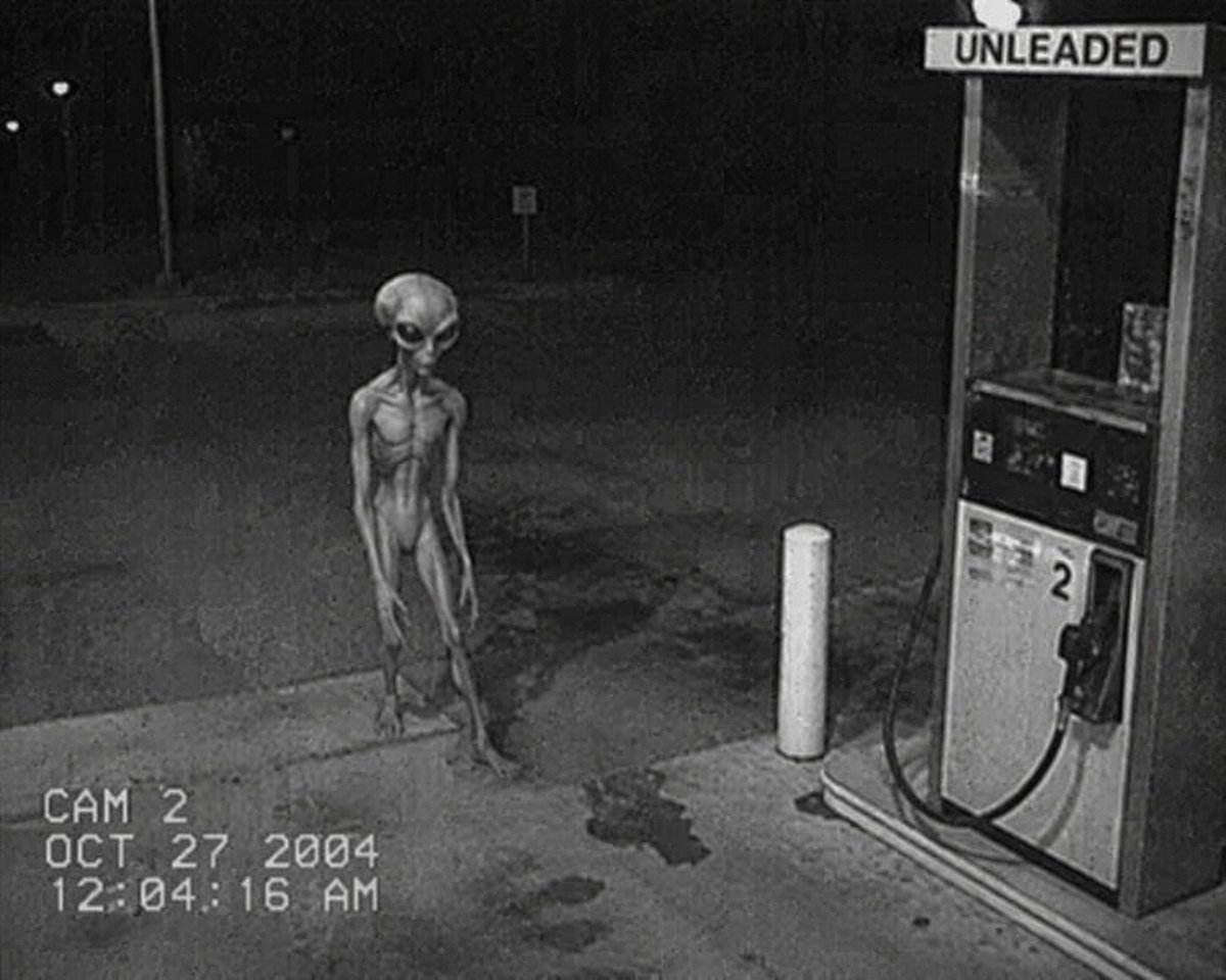 CCTV Security Camera Still — Sora 2 Prompt