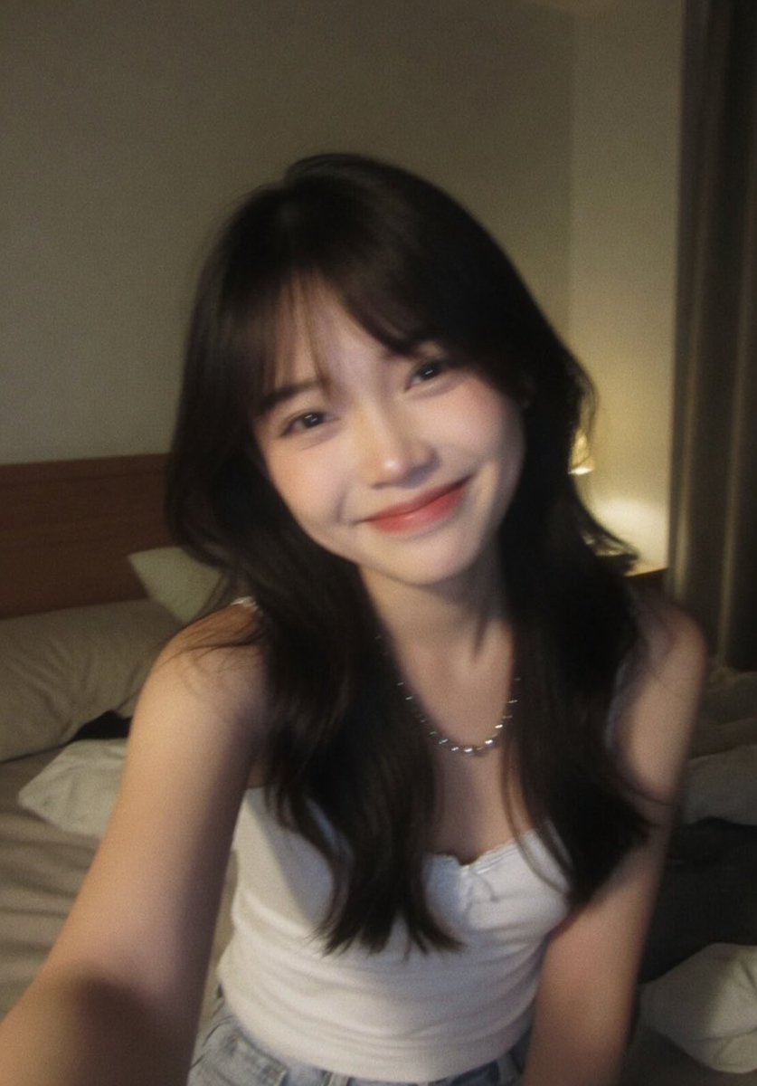 Privacy-Obscured Bedroom Selfie — Sora 2 Prompt